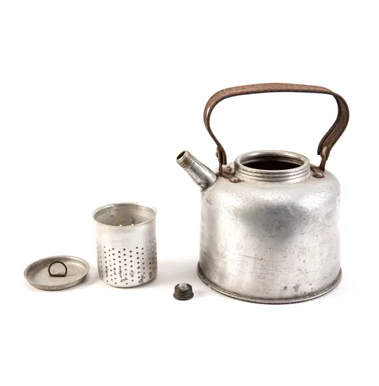 Aluminium kettle with tea infuser, 1914-18.